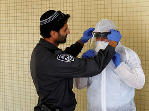 إسرائيل تفرض إغلاقاً على الأراضي الفلسطينية‎ بحجة مواجهة فيروس كورونا