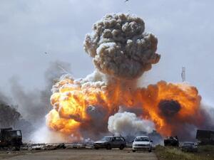 قصف جوي عنيف وتحليق مكثف للطيران بعدد من مناطق طرابلس