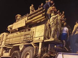 الولايات المتحدة تحض الحكومة الليبية على وقف القتال