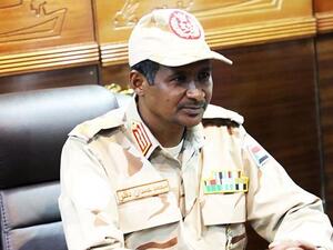 حميدتي: مسلحون ضمن الحراك وسنتعامل بحزم