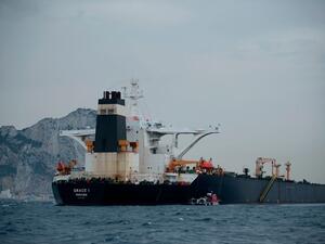 إيران تتوقع إفراج لندن عن ناقلتها النفطية من جبل طارق قريبا