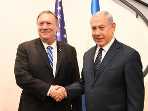 بومبيو يلتقي نتنياهو ويطالب بتجديد حظر بيع الأسلحة لإيران