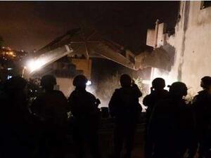 الاحتلال الاسرائيلي يهدم منزل الشهيد صالح البرغوثي قرب رام الله