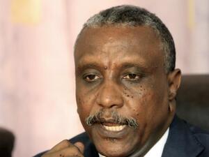 كان عرمان يقيم في الخارج، وحكم عليه بالإعدام غيابيا، لكنه عاد للبلاد مؤخرا