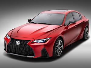 لكزس تكشف عن سيارتها الرياضية الجديدة IS 500 F Sport Performance بمحرك طبيعي التنفس