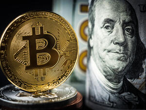 ارتفع سعر عملة بيتكوين (BTC) بنسبة 1.75%لتسجل نحو $65,028.71  دولار.