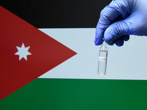 المناطق الحرة في الأردن تتخوف من قرار عراقي بوقف استيراد السيارات
