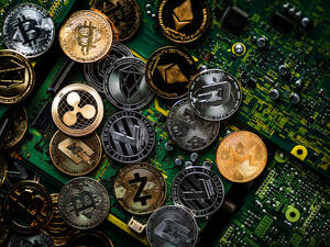 سعر عملة لايتكوين المشفرة ارتفع كذلك بنسبة 1 في المائة إلى 89 دولارا