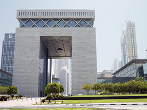 سوق دبي المالي يحدد تاريخ 18 أكتوبر الجاري لإطلاق منصة تداول العقود المستقبلية للأسهم 