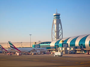 مطارات دبي تتوقع استعادة %30 من الحركة خلال 3 أشهر