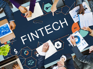 شهد قطاع التقنية المالية خلال العام الماضي عددا من المبادرات والأحداث المهمة، كإطلاق خدمة Apple Pay وإنشاء شركة المدفوعات السعودية