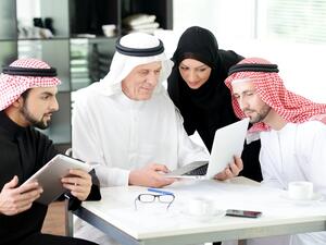 أفضل أماكن العمل للمرأة بدول الخليج في 2020
