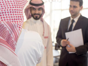 السعودية تعلن رسمياً إلغاء نظام الكفالة