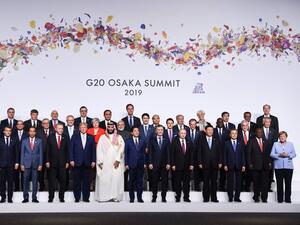 شهد اليوم الأول للقمة عددًا من اللقاءات الثنائية بين قادة ورؤساء وفود دول مجموعة العشرين، وسط حضور كبير من وسائل الإعلام العالمية