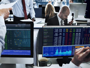 تصدرت الأحداث الجيوسياسية في منطقة الشرق الأوسط بذلك، قائمة المؤثرات على الاقتصاد العالمي في 2020