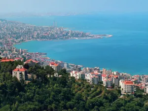 Lebanon Daily Newspaper Temporary Halt Print Edition Due To Economic Crisis