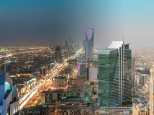 تعتبر منصة "دروب" مرتكزًا رئيسيًا في مبادرات منظومة العمل والتنمية الاجتماعية لتحقيق مستهدفات برنامج التحول الوطني انطلاقًا من رؤية المملكة 2030