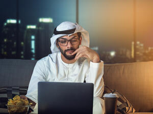 الإمارات تحتفظ بصدارتها في سوق العمل على مستوى الشرق الأوسط 