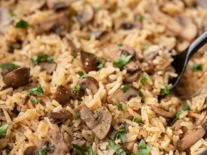 وصفات خريفية: بيلاف الأرز بالفطر