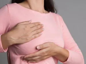 أبرز تجاربكم مع ألم الثدي ونوع الجنين
