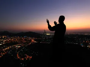 دعاء يريح القلب والنفس مجرب وبكافة الأوقات