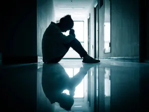 عبارات عن الخذلان من أقرب الناس
