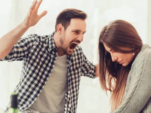 عقاب الزوج الذي يضرب زوجته عند الله