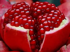 كم يستمر مفعول قشر الرمان للتضييق وكيف يستعمل