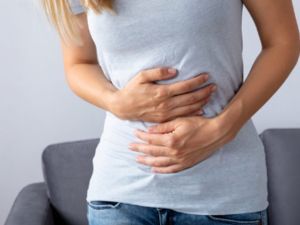 لماذا أحس بنبض في بطني وانا حامل بالشهر الثاني؟