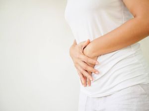 متى يبدأ ألم انغراس البويضة في الرحم
