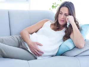 نزول دم أثناء الحمل في الشهر الثاني بعد العلاقة الزوجية