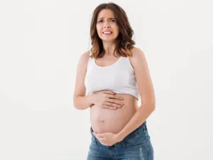 هل التجمع الدموي يوقف نبض الجنين؟