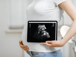 هل يتأخر نبض الجنين إلى الشهر الثالث؟