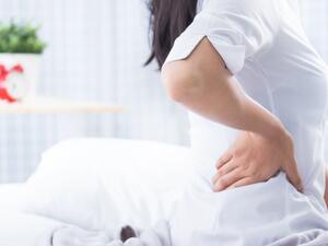 الألم الذي يبدأ من أسفل عمودك الفقري ويمر بمؤخرتك هو العلامة المؤكدة لعرق النسا