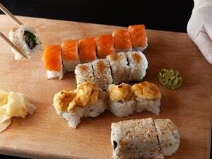 إتيكيت تناول السوشي