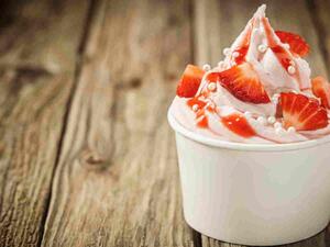 الآيس كريم بالفواكه واللّبن