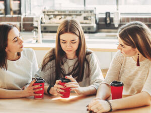 يعد الجوزاء ملكاً لتقلب الحالة المزاجية، مما يجعله ينضم إلى هذه القائمة