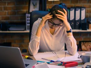 أعراض التوتر والقلق فرط التعرق