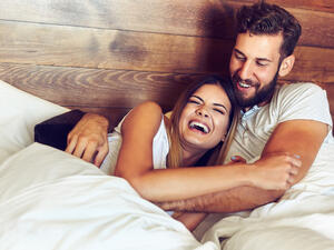 الجماع الفموي من المكروهات، حيث يحرم ابتلاع أحد الزوجين مِنِّي الطرف الآخر