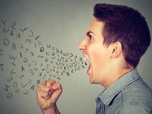 تشمل الفوائد الصحية لإطلاق الشتائم زيادة تدفق الدورة الدموية