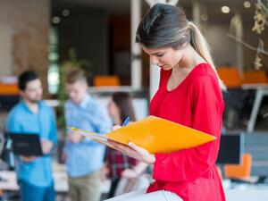 حظك اليوم مع توقعات الأبراج اليوم الجمعة 13 أغسطس/ آب 2021