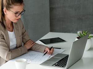 حظك اليوم مع توقعات الأبراج اليوم الجمعة 22 تشرين الأول/أكتوبر 2021