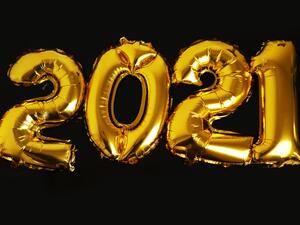 يا طيور السلام مري عليهم وبالعام الجديد هنيهم  يا طيور السلام مري عليهم وبالعام الجديد هنيهم