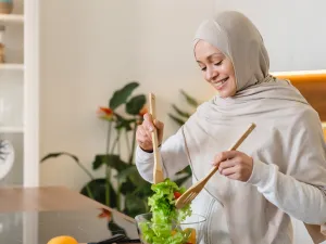 كيفية تطبيق نظام غذائي صحي خلال شهر رمضان