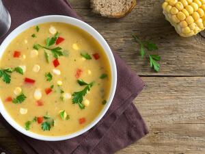 شوربة شاودر الذرة والبطاطا