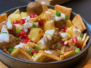 فتة الكفتة والبطاطا الحارة 