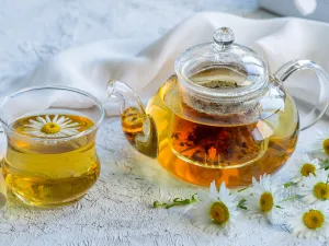 فوائد البابونج للحلق