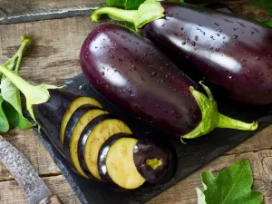 فوائد الباذنجان للمعدة