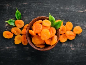 فوائد المشمش المجفف الصحية والجمالية