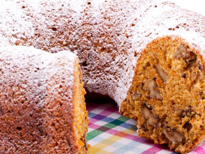 كيكة الجزر والجوز